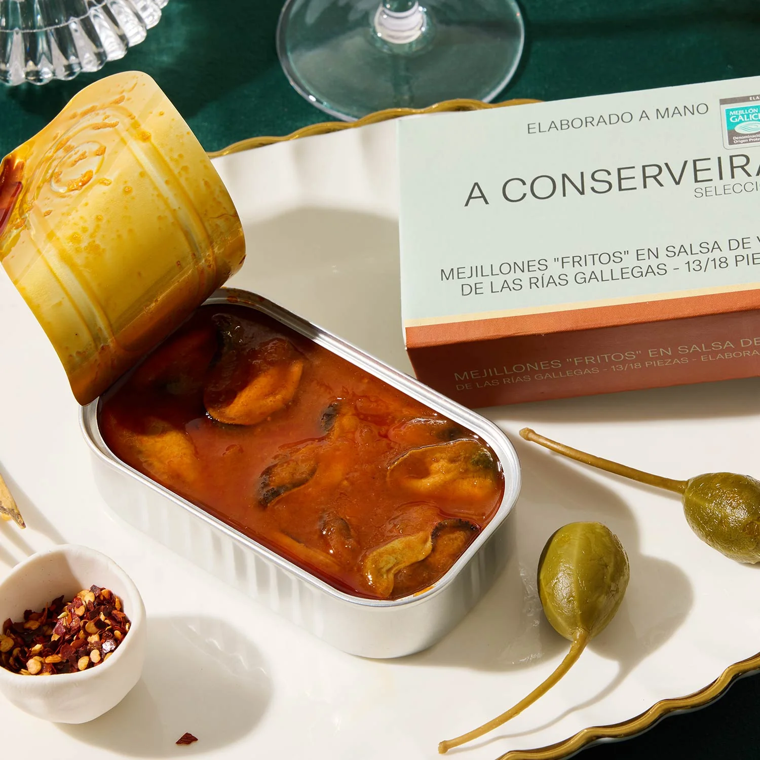 A Conserveira Selección Mussels in Vieira Sauce - Image 3